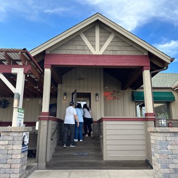 Next Door Pub - Pizza Near Me - Lake Geneva, Wisconsin