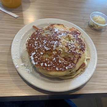 Stacks Pancake House - Mac'Nut Banana Pancake (Gluten friendly/vegan) - Breakfast & Brunch Near Me - Irvine, California Stacks Pancake House - Mac'Nut Banana Pancake (Gluten friendly/vegan) - Breakfast & Brunch Near Me - Irvine, California
