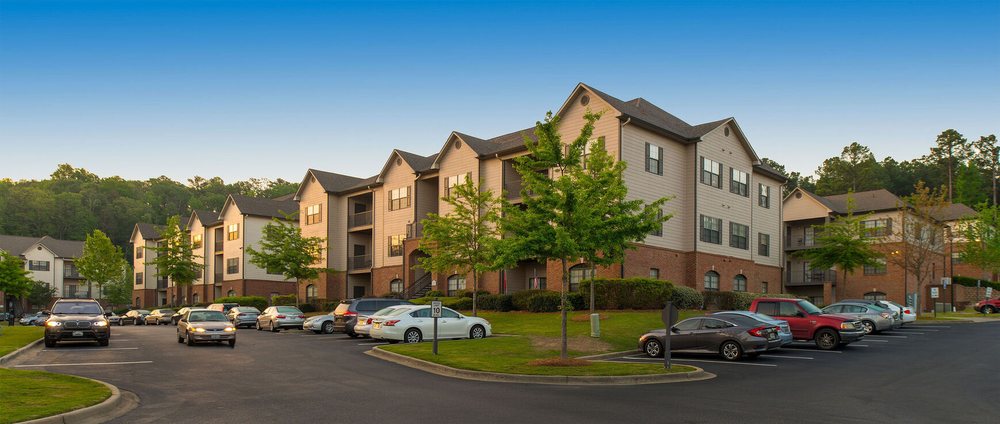 Lakeshore Ridge - property management company in Birmingham, AL