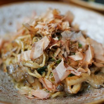 The Tyger - Housemade Egg Noodles - Cocktail Bars Near Me - New York, New York
