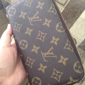 Eco Thrift - Louis Vuitton zippy $2 - Used, Vintage & Consignment Near Me - Pomona, California Eco Thrift - Louis Vuitton zippy $2 - Used, Vintage & Consignment Near Me - Pomona, California
