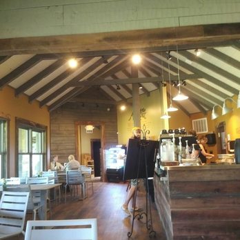 Dancing Bean Coffee House and Bakery - Nice new addition to Townsend with great atmosphere - Cafes Near Me