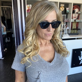 Ton Vangard - Hair Salons Near Me - Melbourne, Florida