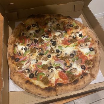 The Road Grill-N-Pizza - Supreme Pizza with ricotta. Damn good dough! - Pizza Near Me - Stevenson Ranch, California