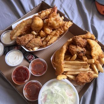 Seto Fish & Chips - Fish and oyster Fish, shrimp, oyster, scallops Coleslaw - Fish & Chips Near Me - Sunnyvale, California Seto Fish & Chips - Fish and oyster Fish, shrimp, oyster, scallops Coleslaw - Fish & Chips Near Me - Sunnyvale, California