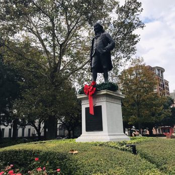 Lafayette Square - Parks Near Me - New Orleans, Louisiana