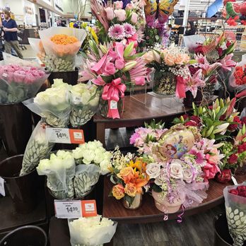 Safeway - Fresh flowers - Grocery Near Me - San Leandro, California Safeway - Fresh flowers - Grocery Near Me - San Leandro, California