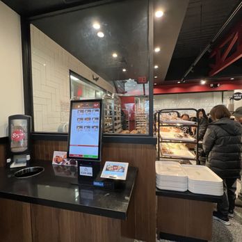 85°C Bakery Cafe-Cherry Hill - Bakeries Near Me - Cherry Hill, New Jersey