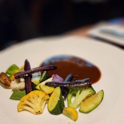 Raíz - Vegetables with Molé