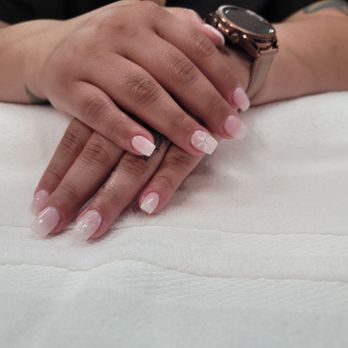 L'Posh Nails - Nail Salons Near Me - Gilbert, Arizona