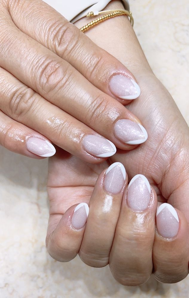 Professional Nail Spa Logo