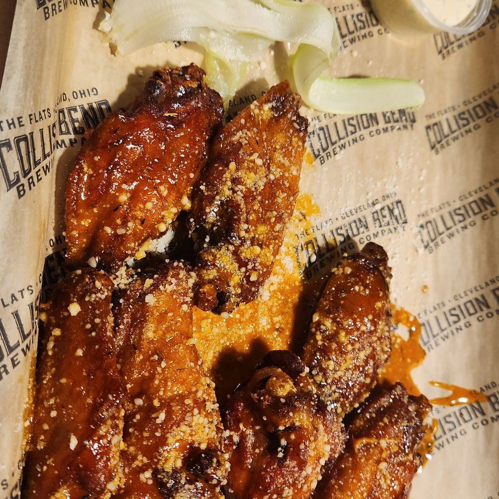 Collision Bend Brewing Company - Garlic wings - Breweries Near Me - Euclid, Ohio Collision Bend Brewing Company - Garlic wings - Breweries Near Me - Euclid, Ohio