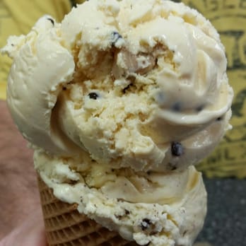 Braum's - The real reason I come here! - Ice Cream & Frozen Yogurt Near Me - Corsicana, Texas