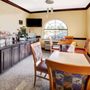 Super 8 by Wyndham Houston Hobby Airport South