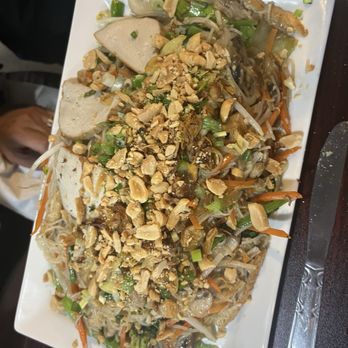 Thanh Luong Vegetarian - Rice vermicelli stir fry - Vietnamese Near Me - Minnetonka, Minnesota Thanh Luong Vegetarian - Rice vermicelli stir fry - Vietnamese Near Me - Minnetonka, Minnesota