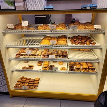 Donut King Hawaii - Show Case - Donuts Near Me - Kaneohe, Hawaii Donut King Hawaii - Show Case - Donuts Near Me - Kaneohe, Hawaii