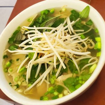 VN Noodle & Grill - Chicken soup w/rice noodles - Vietnamese Near Me - San Rafael, California