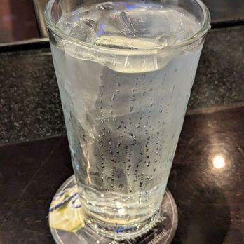 LongHorn Steakhouse - Iced water - Steakhouses Near Me - San Antonio, Texas LongHorn Steakhouse - Iced water - Steakhouses Near Me - San Antonio, Texas