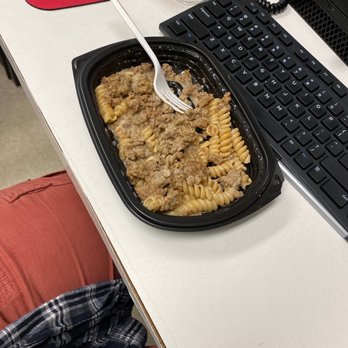 Clean Eatz - Cornelius - Beef & Mac - Salad Near Me - Cornelius, North Carolina
