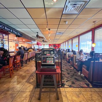 GoodFella's Cafe - Dining area - Breakfast & Brunch Near Me - Corona, California
