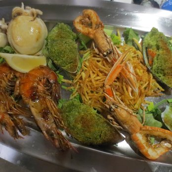 Blu Blu Blu - Seafood Near Me - Milan, Michigan