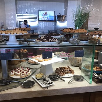 La Hiki - Assortment of desserts. Yum! - Breakfast & Brunch Near Me - Kapolei, Hawaii La Hiki - Assortment of desserts. Yum! - Breakfast & Brunch Near Me - Kapolei, Hawaii