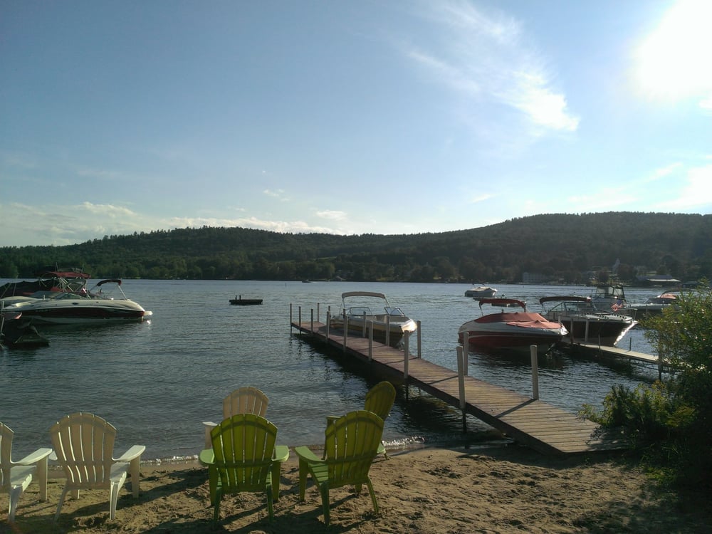 LAKE SHORE MOTEL & COTTAGES Updated September 2024 76 Lake Shore Dr