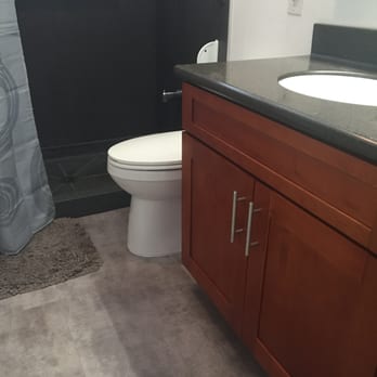 Justin Homes - Bath AFTER.  Clean workmanship.  Jason takes pride in his work. - General Contractors Near Me