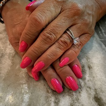 Celebration Nails & Spa - My nails and I'm 56 yrs old and can say 100% that B did the best job ever! - Nail Salons Near Me - Celebration, Florida Celebration Nails & Spa - My nails and I'm 56 yrs old and can say 100% that B did the best job ever! - Nail Salons Near Me - Celebration, Florida