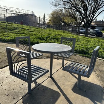 Comanche Park - Tables and chairs available - Parks Near Me - San Jose, California