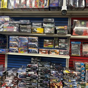 HobbyTown - Star Trek - Toy Stores Near Me - Austin, Texas
