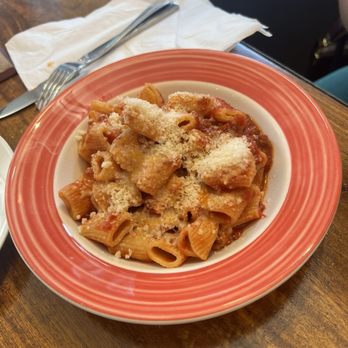 Casereccio Foods - Rigatoni bolognese - Italian Near Me - Vancouver, British Columbia Casereccio Foods - Rigatoni bolognese - Italian Near Me - Vancouver, British Columbia