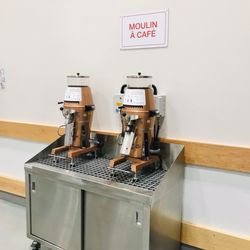 Costco - Espace pour moudre le café