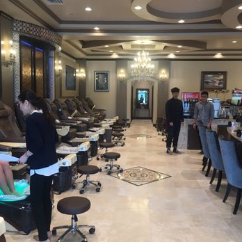 Castle Nail Bar - Just 1/2 of the salon! It's huge - Nail Salons Near Me - Bellevue, Washington Castle Nail Bar - Just 1/2 of the salon! It's huge - Nail Salons Near Me - Bellevue, Washington