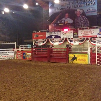 Billy Bob's Texas - Waiting for the bull riding to start - Music Venues Near Me - Fort Worth, Texas