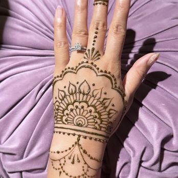 Over The Rainbow Henna - Henna Artists Near Me - Honolulu, Hawaii