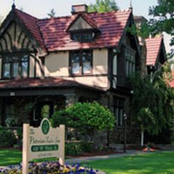 Victorian Tudor Inn - The front of the Victorian Tudor Inn in Bellevue.