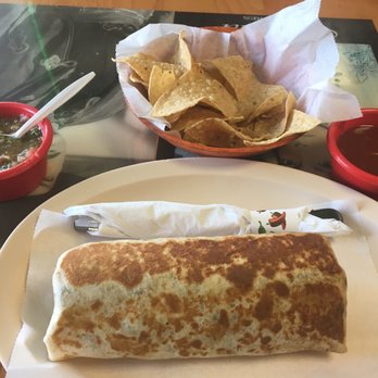 Jalisco Restaurant - Mexican Near Me - Burbank, Illinois