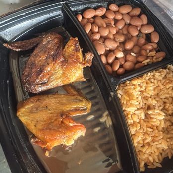 El Pollo Loco - 3 piece chicken meal - Mexican Near Me - Los Angeles, California El Pollo Loco - 3 piece chicken meal - Mexican Near Me - Los Angeles, California