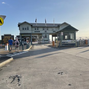 Melbourne Cruise Terminal - Transportation Near Me - Port Melbourne, VIC
