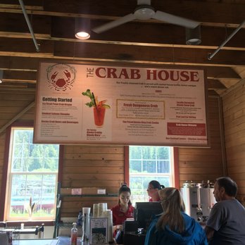 The Crab Station - Walk up to order - Seafood Near Me - Hoonah, Alaska