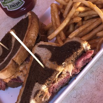 Tryst Cafe PHX - Beer, Wine & Spirits Near Me - Phoenix, Arizona Tryst Cafe PHX - Beer, Wine & Spirits Near Me - Phoenix, Arizona