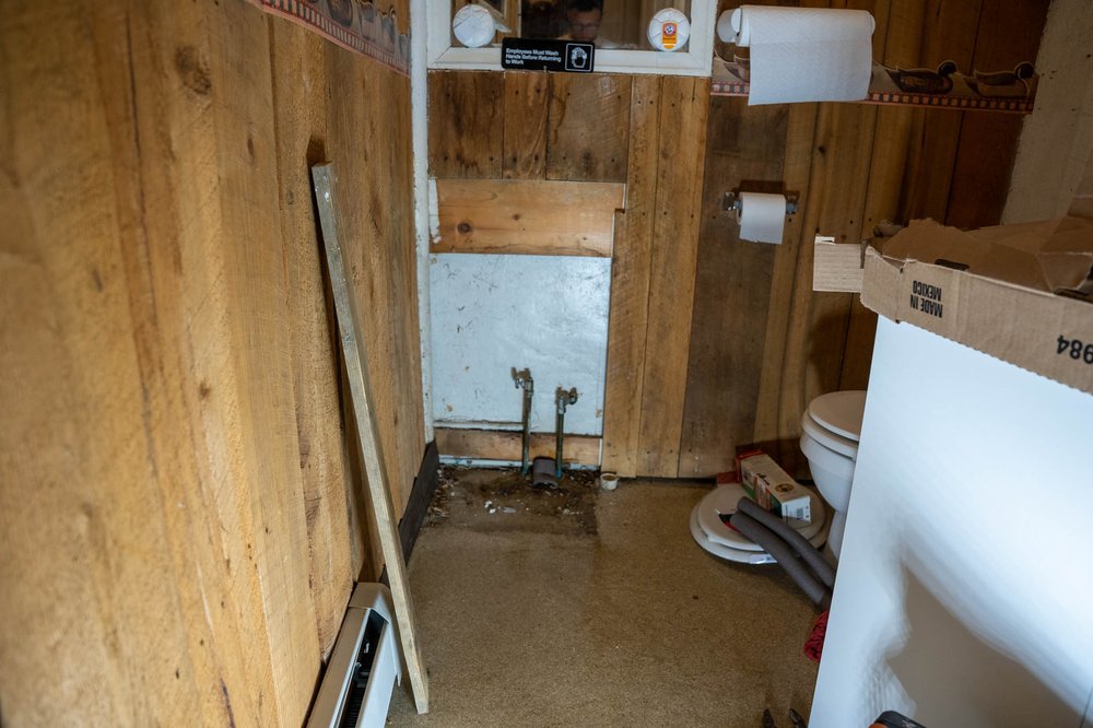 Slide of PEPS Plumbing Service