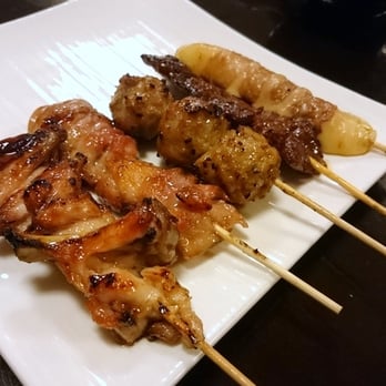 Sushirama - 2 poutlet, 1 bœuf, 1 boulettes de poulet, 1 bœuf de fromage - Japanese Near Me - Mesnil Amelot (Le), 77