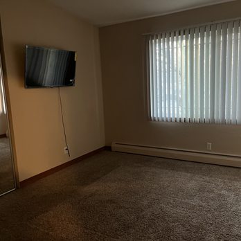 Lake Pointe - Bedroom - Apartments Near Me - Minneapolis, Minnesota