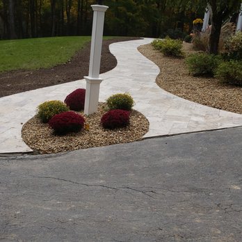 Gilmar's Landscaping - a driveway and landscaping - Landscaping Near Me Gilmar's Landscaping - a driveway and landscaping - Landscaping Near Me