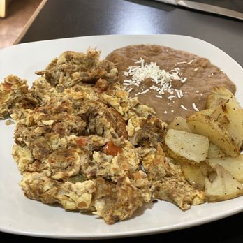 Los Magueyales - Machaca con huevo - Mexican Near Me - Puerto Peñasco, SON Los Magueyales - Machaca con huevo - Mexican Near Me - Puerto Peñasco, SON