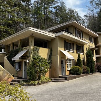 Lakeview at Fontana - Vacation Rentals Near Me - Bryson City, North Carolina