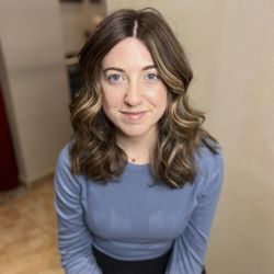 Nikki's Hair Salons