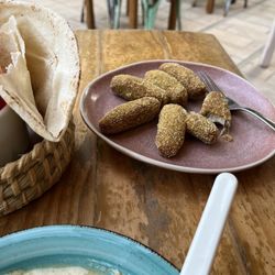 Simbiosis - Croquettes